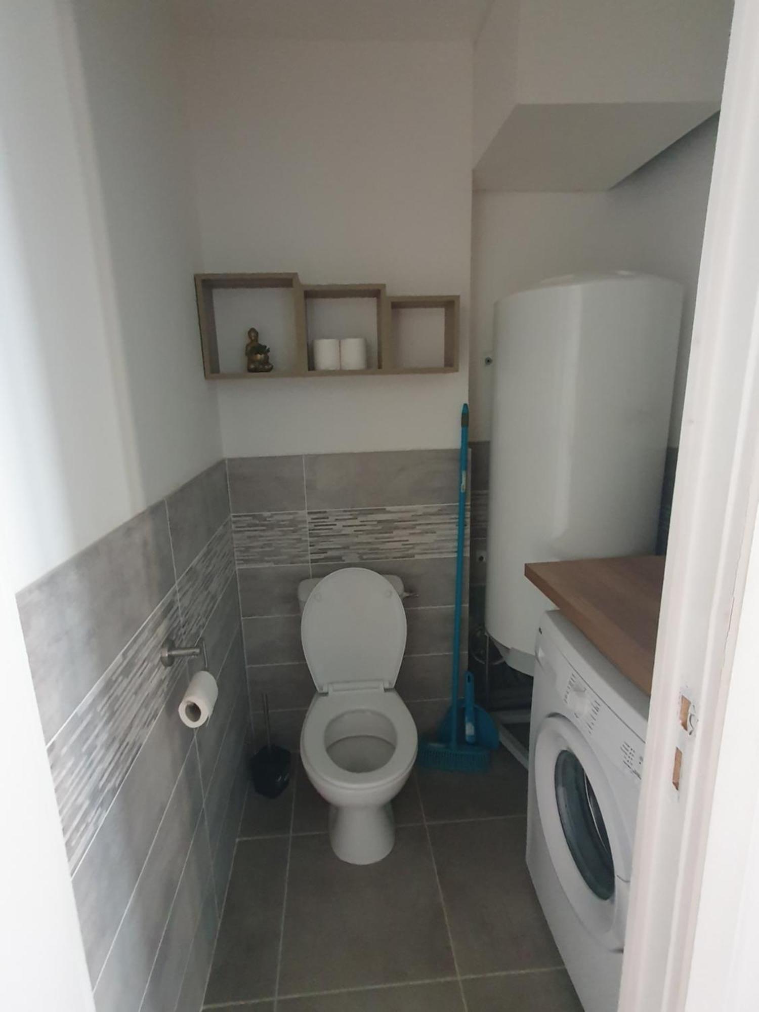 Jolie T3 Avec Terrasse Lejlighed Carcassonne Eksteriør billede